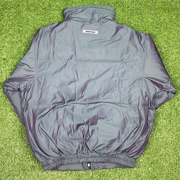 New with tags Fear of God Essentials iridescent puffer jacket men’s small - Picture 5 of 5